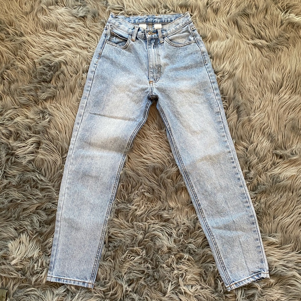 Brandy Melville Molly Jeans Blue Size Small (23)